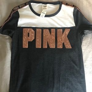 VICTORIAS SECRET PINK T-shirt